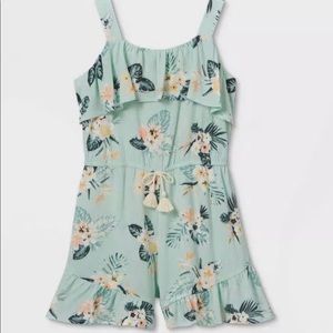 GIRLS FLORAL ROMPER IN SIZE XL
